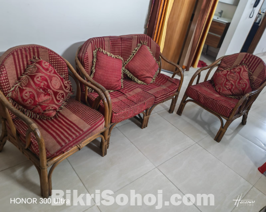 বেত এর সোফা সেট ও দোলনা বিক্রি হবে